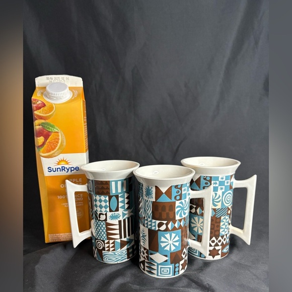 Portmeirion Other - 3- ceramic mugs/Portmeirion Tivoli, Copenhagen